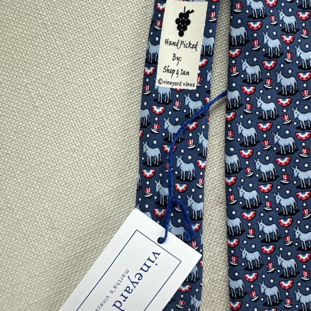 NWT Vineyard Vines Donkey Silk Tie | Handpicked Shep & Ian | Patriotic - Picture 3 of 6